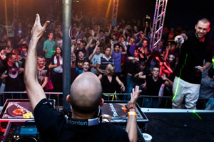 Raffa Ciello @ frozen beatz 2012